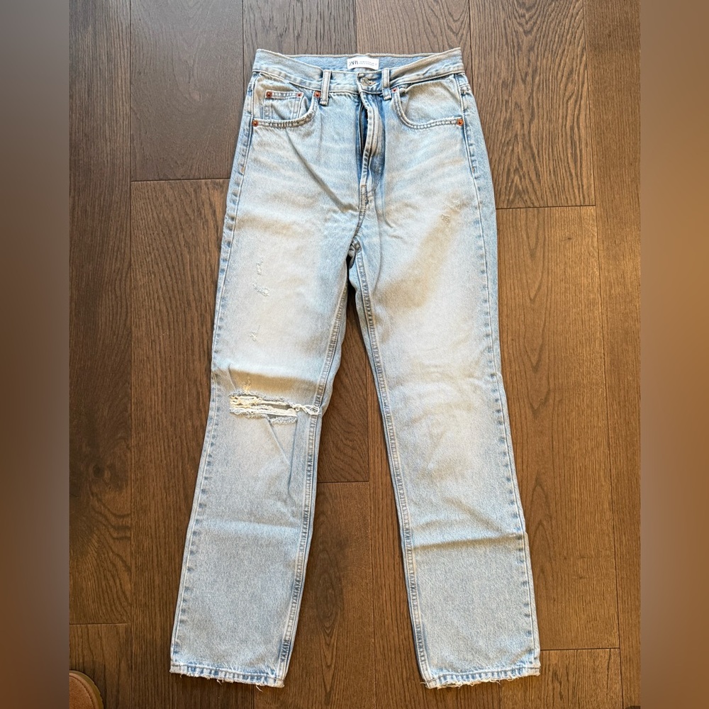 Zara Blue Straight Jeans with Distressed Details